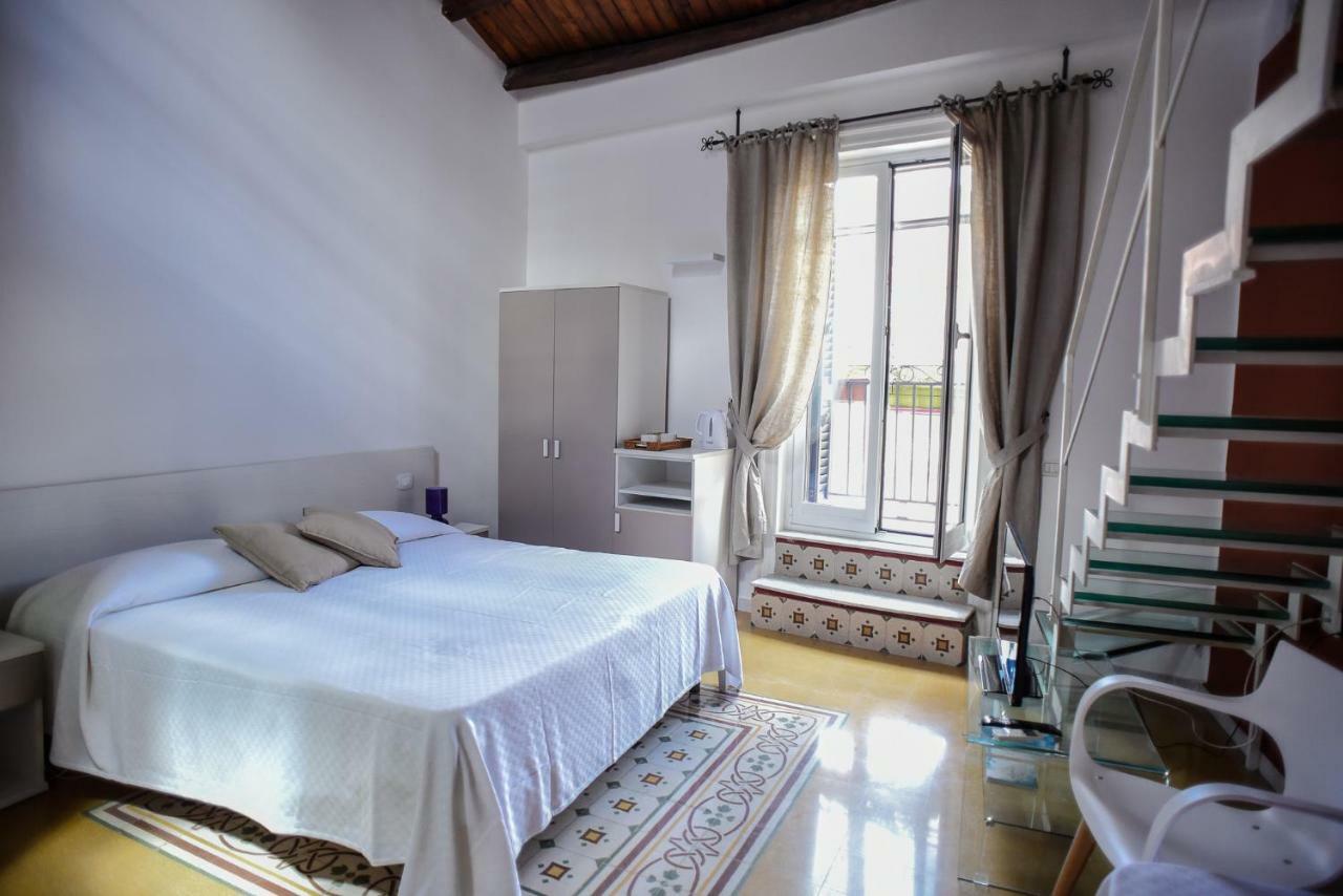 Rooms 19 B&B Палермо Экстерьер фото